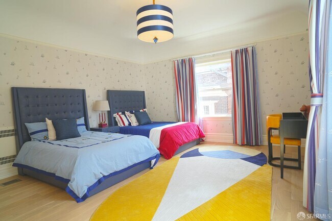 Building Photo - 2505 Divisadero St