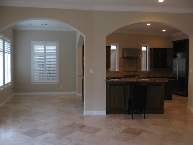 Building Photo - 4112 Blossom St