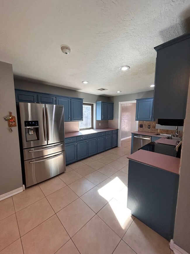 Building Photo - A MUST HAVE HOME FOR YOUR FAMILY