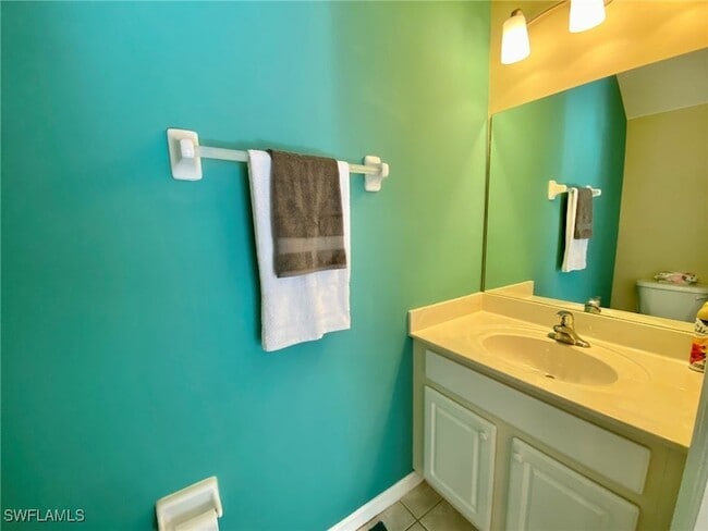 Building Photo - 8151 Pacific Beach Dr