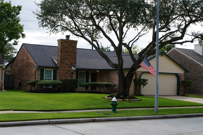 Primary Photo - 12243 Fetlock Dr