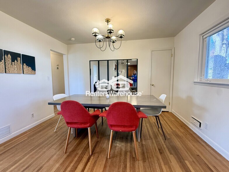 Building Photo - 5910 Tower St