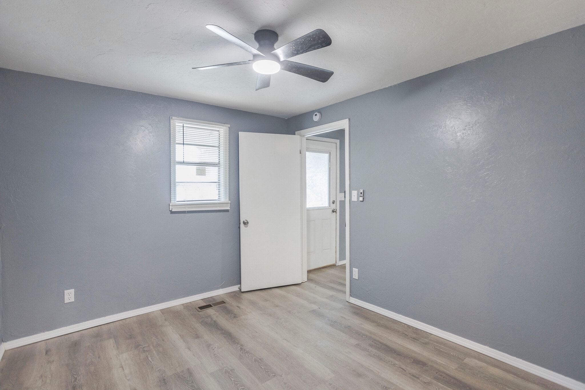 Bedroom 1 - 1014 S Chester St