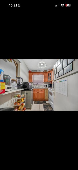 Building Photo - 3132 NW 27th St