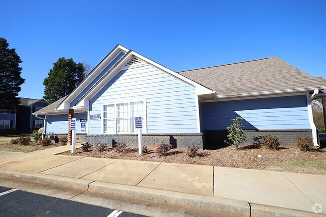 Front Office - Riverstone Apartments