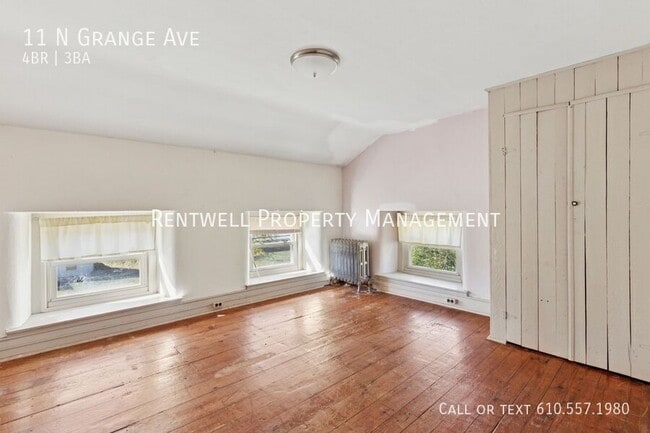 Building Photo - 11 N Grange Ave