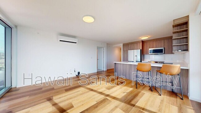 Building Photo - 1515 Liona St