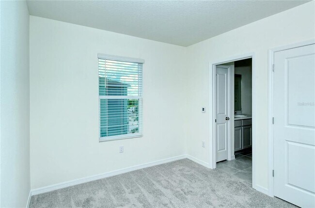 Building Photo - 11419 Planetree Pl