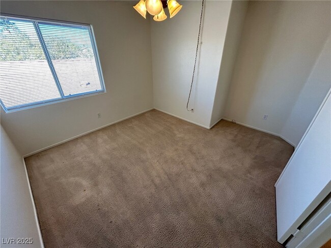 Building Photo - 5325 Clover Blossom Ct