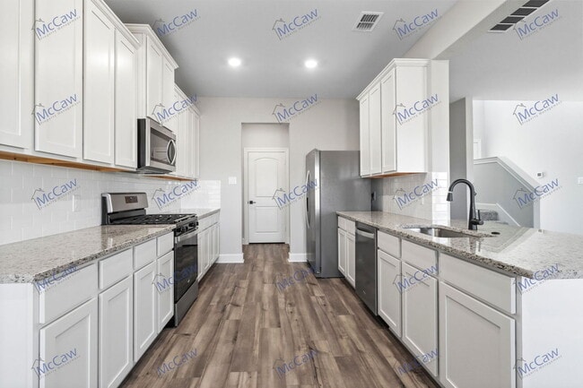 Building Photo - 1036 Calhoun Dr