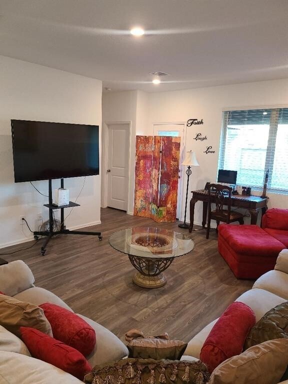 Building Photo - 22043 Juniper Crossing Dr