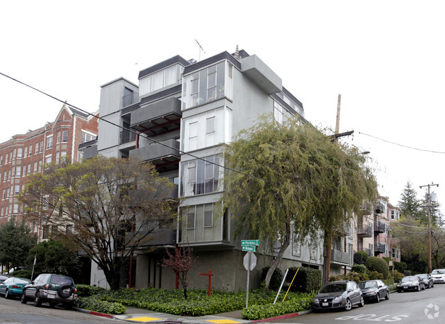 Primary Photo - Lakeshore Park Apartments