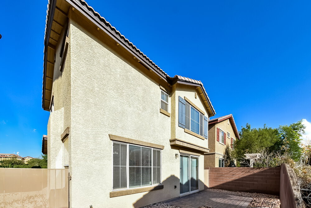 Building Photo - 5720 Athinas St