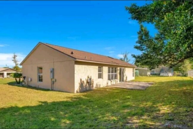 Building Photo - 1373 Bailey Ave