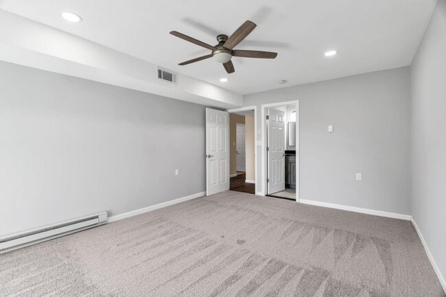 Building Photo - 15B Andover Ct