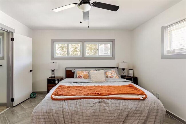 Building Photo - 1944 Cindy Dr