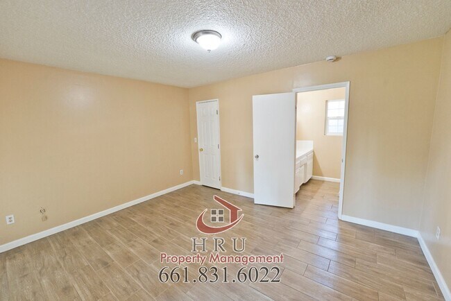 Building Photo - 4612 Posada Ave