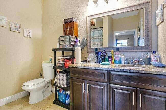 Building Photo - 3702 Palm Desert Ln