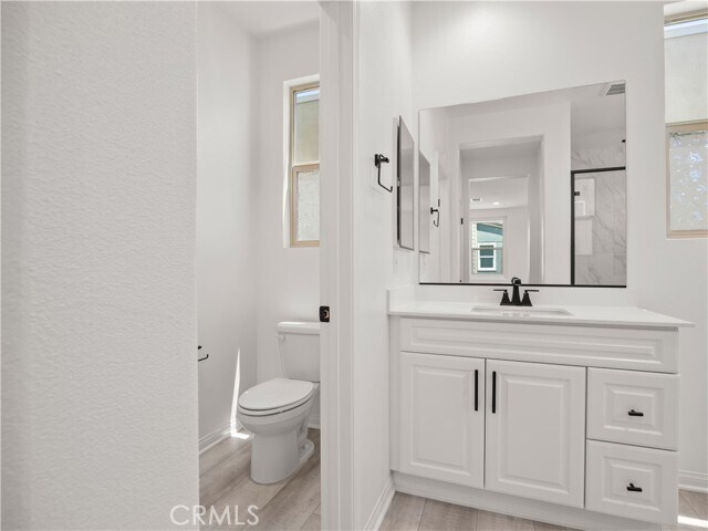 Building Photo - 27448 Pioneer Ct