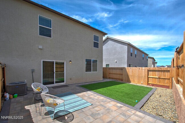 Building Photo - 604 Selene Moon St