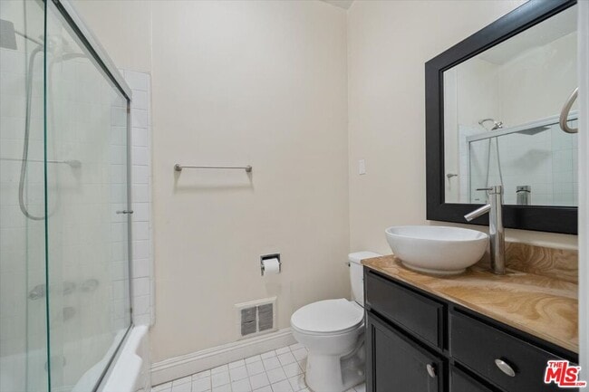 Building Photo - 6217 Orange St