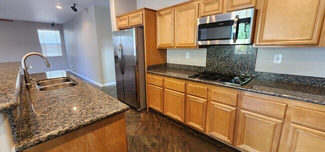 Building Photo - Lone Mountain Heights Luxury Living! 1st-m...