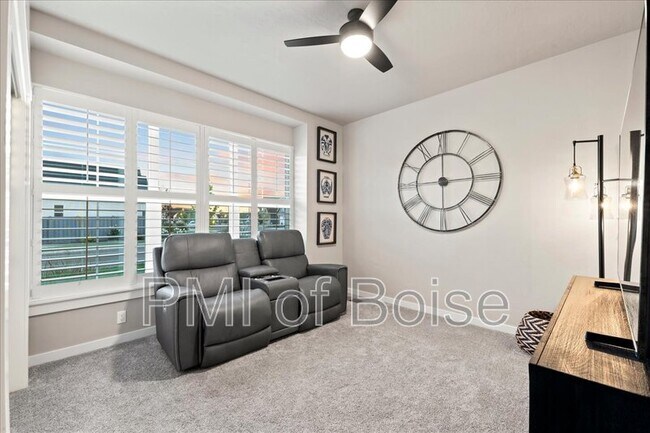 Building Photo - 10238 Hazy Gln Dr