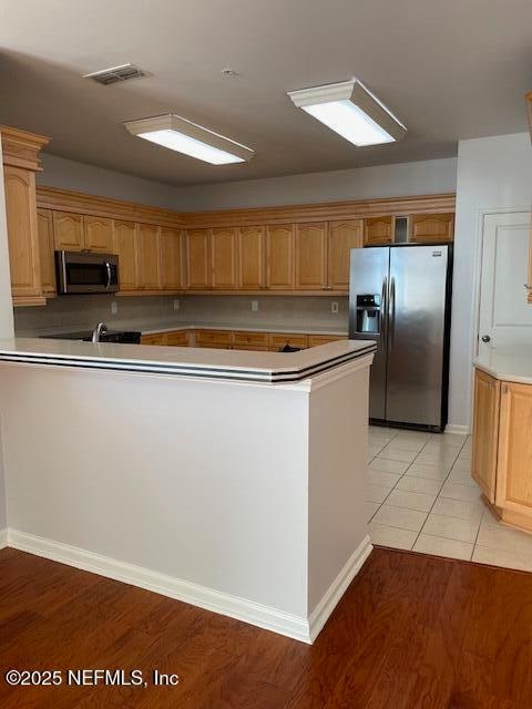 Building Photo - 400 E Bay St