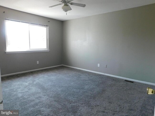 Building Photo - 101 Greenridge Cir