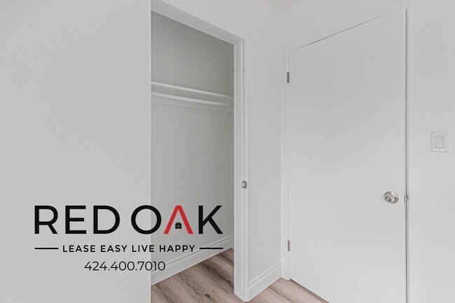 Building Photo - 609 W Foothill Blvd