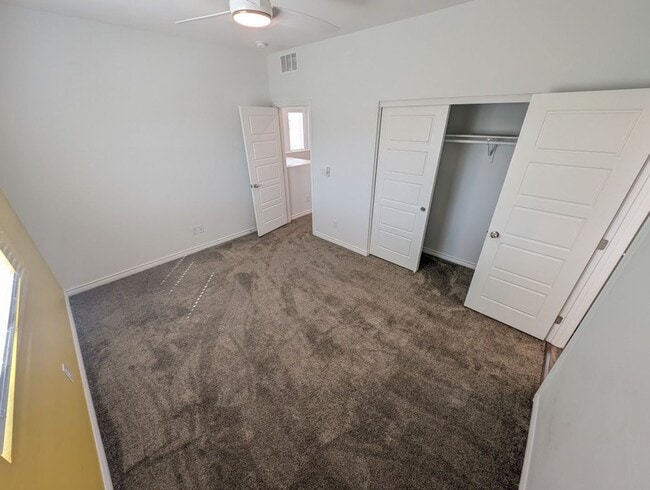 Building Photo - 2932 Moulin Hts St