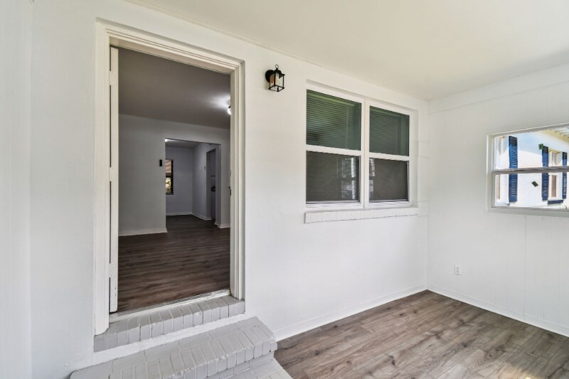 Building Photo - 3606 Jammes Rd