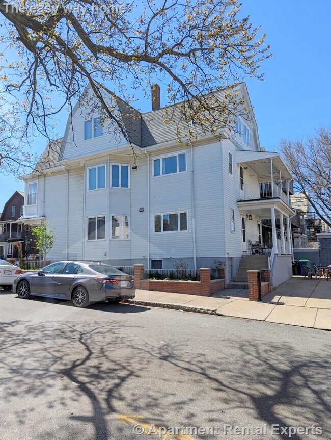 Building Photo - 71 Pennsylvania Ave