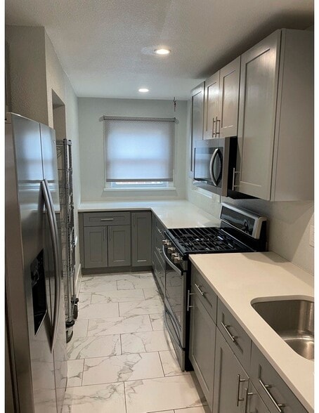 Building Photo - 3622 Osceola St