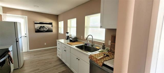 Building Photo - 5821 Black Oak Ln