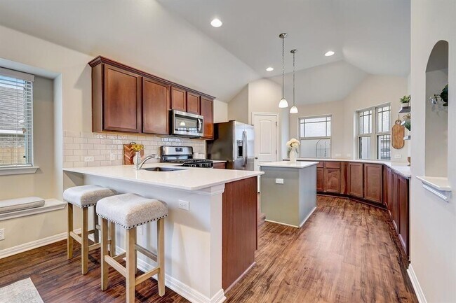 Building Photo - 124 Lasino Dr