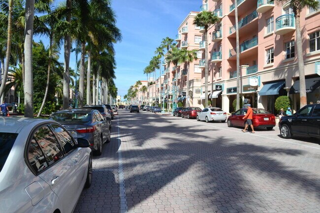 Building Photo - 2871 N Ocean Blvd
