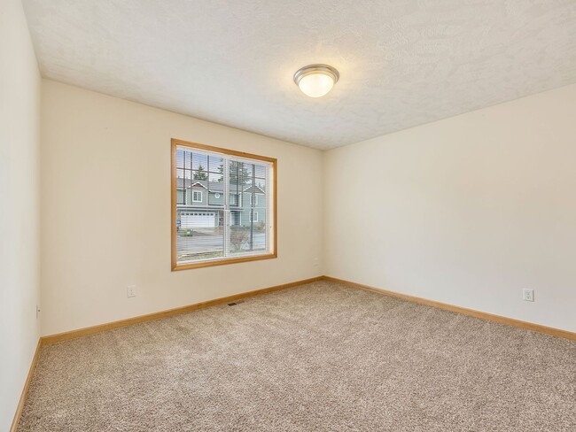 Building Photo - 1730 Pacific Ridge Ln