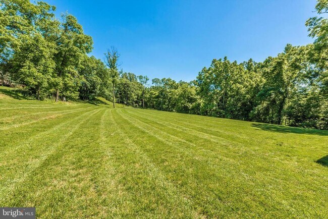 Building Photo - 10120 Stonecat Ct