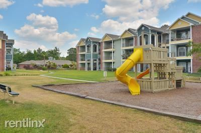 Building Photo - 25335 Budde Rd