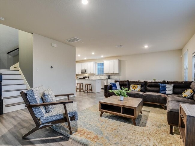 Building Photo - 441 Bella Luna Way