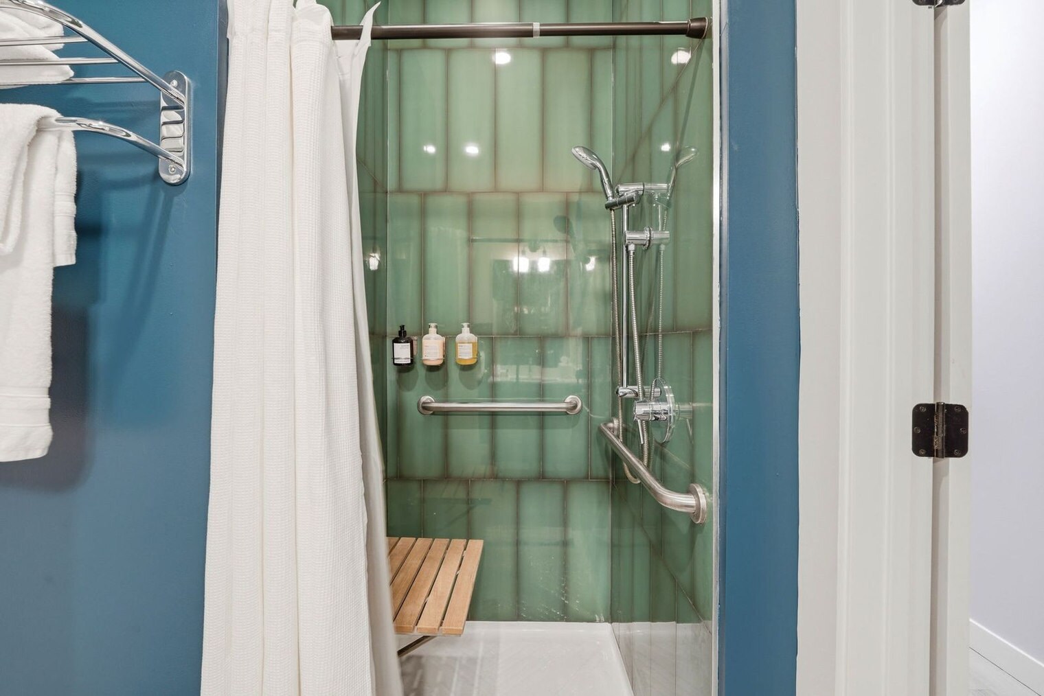 Building Photo - 417 S Dearborn St