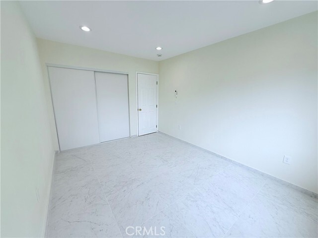 Building Photo - 17513 Glenburn Ave