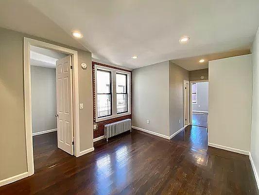 Building Photo - 2 bedroom in Bronx NY 10471