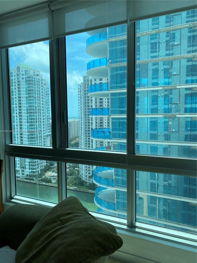 Building Photo - 300 S Biscayne Blvd