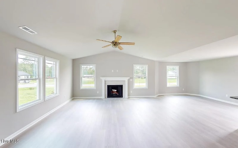 Building Photo - 301 Grand Oaks Dr