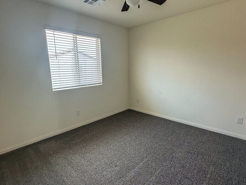 Building Photo - 1782 Kylie River Pl