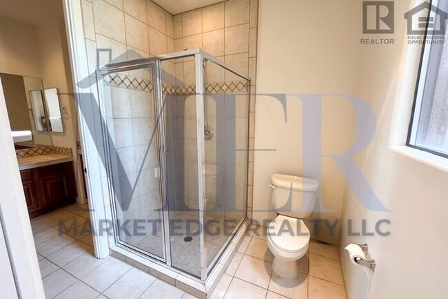 Building Photo - 3Bed/2.5Bath Townhouse w/2 Car Garage in Carefree! $399 MOVE-IN SPECIAL! Move-In Ready on 4/9/2026!