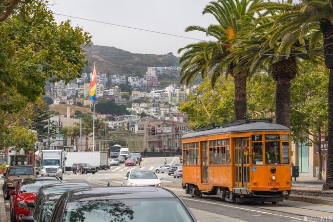 Building Photo - 3264 Market St