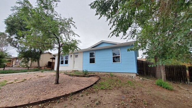 Building Photo - $1850 - 3BR/1BA Recently Updated House in ...
